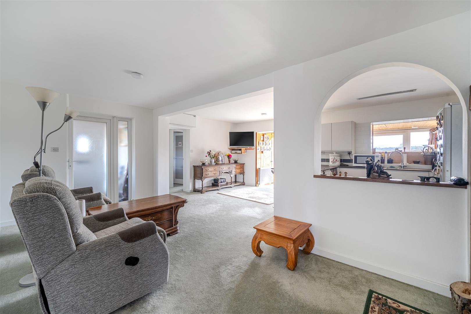 Property Image 94fa3622-c344-4efa-8f21-2d4ca0cf115f