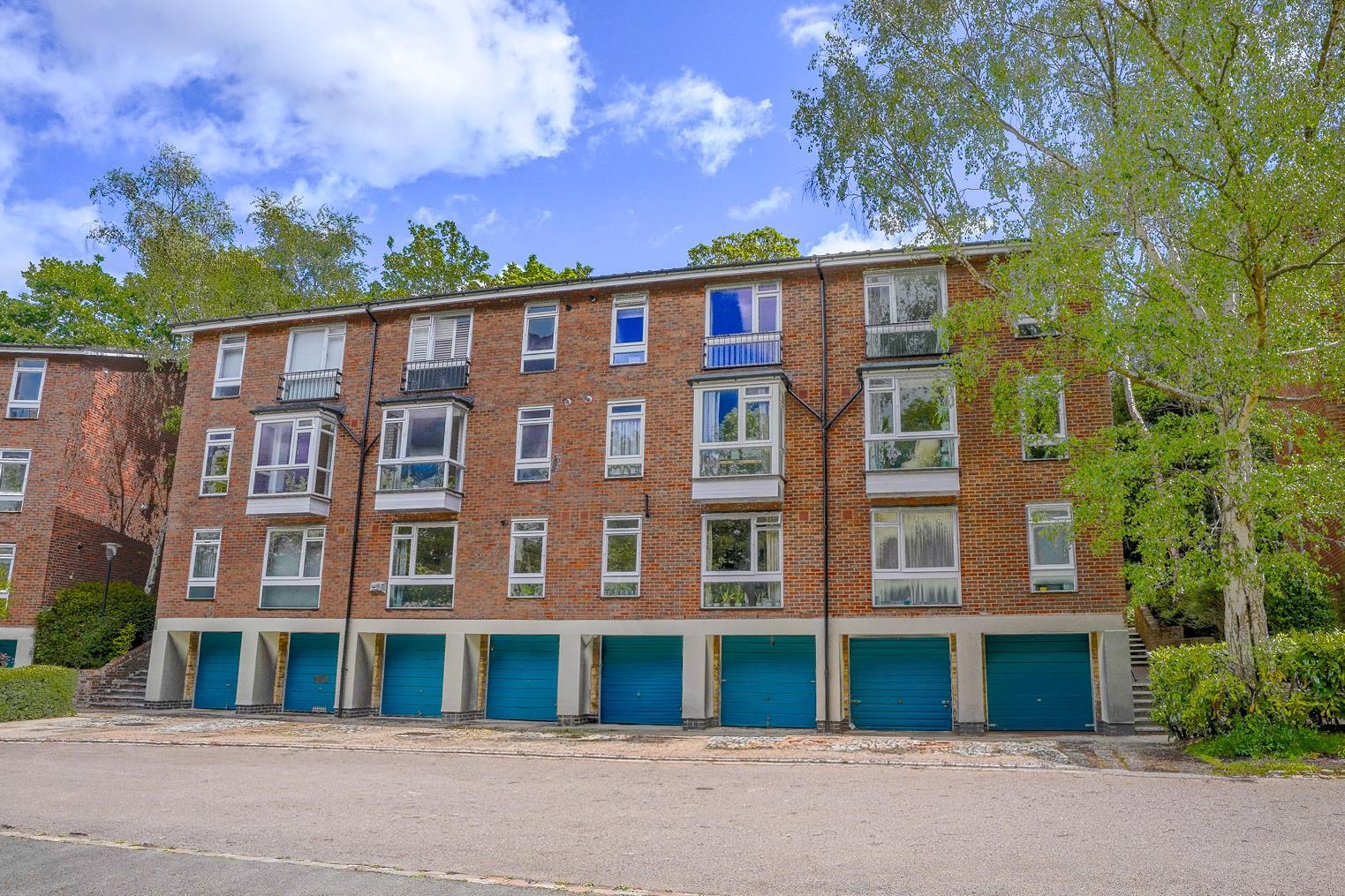 Property Image 94fb9c09-89d1-4d09-acad-7e162aec9e1e