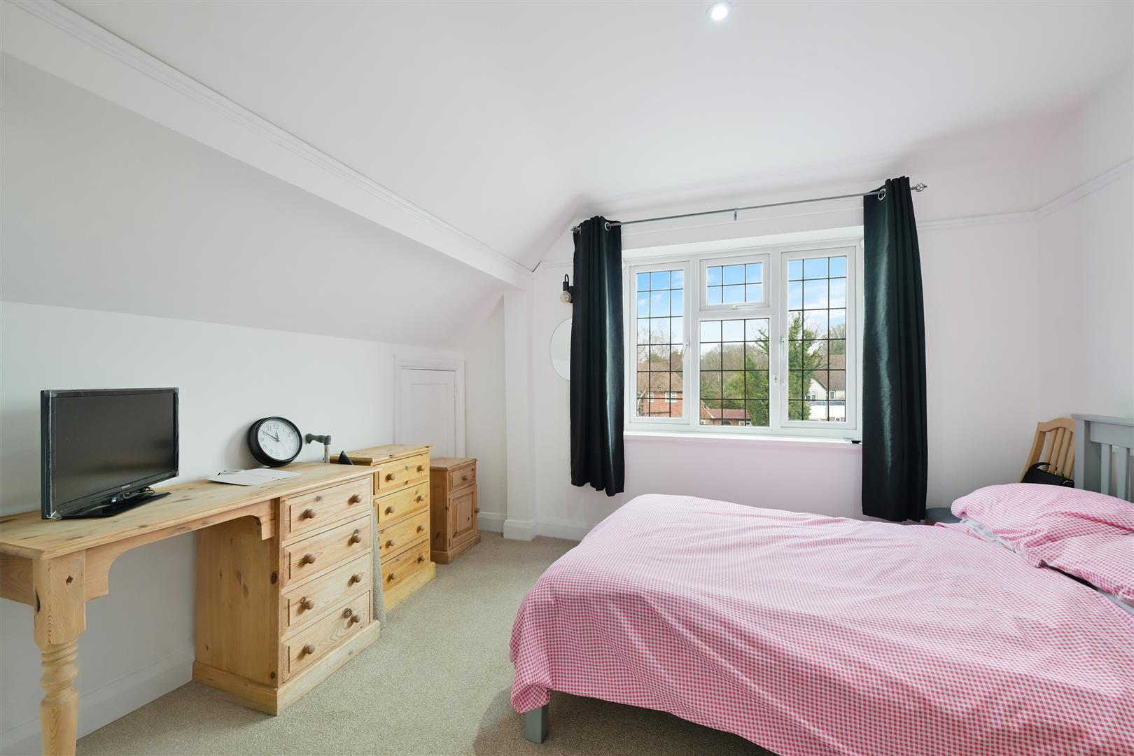 Property Image 94fdb529-7fc7-45bb-a2e6-02f574ab5d7f