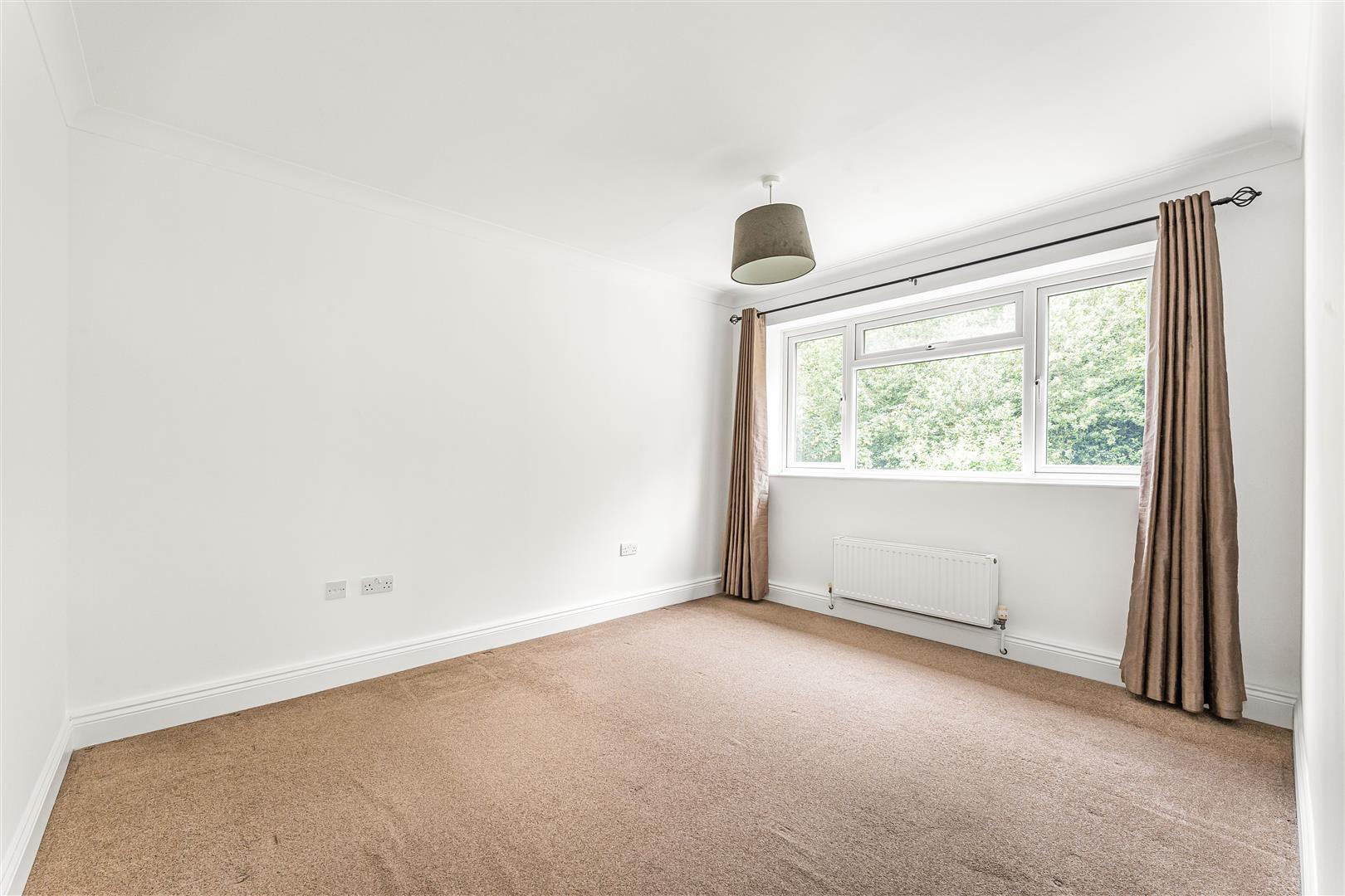 Property Image 95099fcb-d669-40d9-a2fe-8573ce7e9613