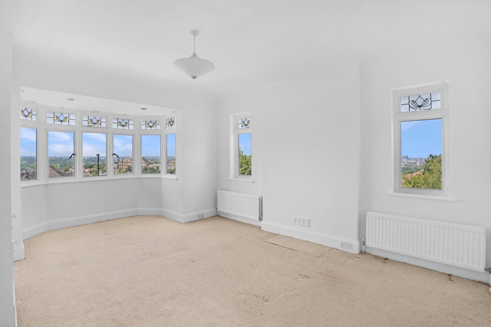 Property Image 951d003b-f93b-40ed-9127-28ac47cc51d0