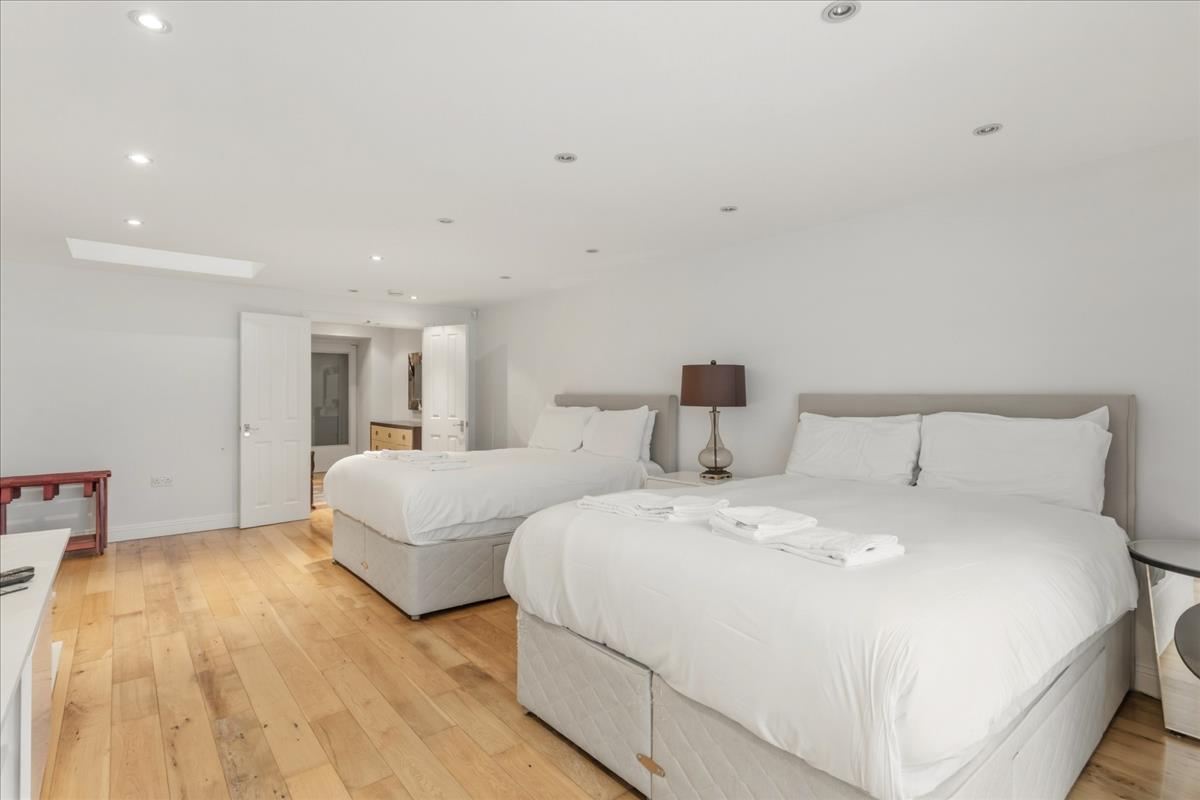 Property Image 952116d8-c6a3-4da4-b92c-e378e969e07e