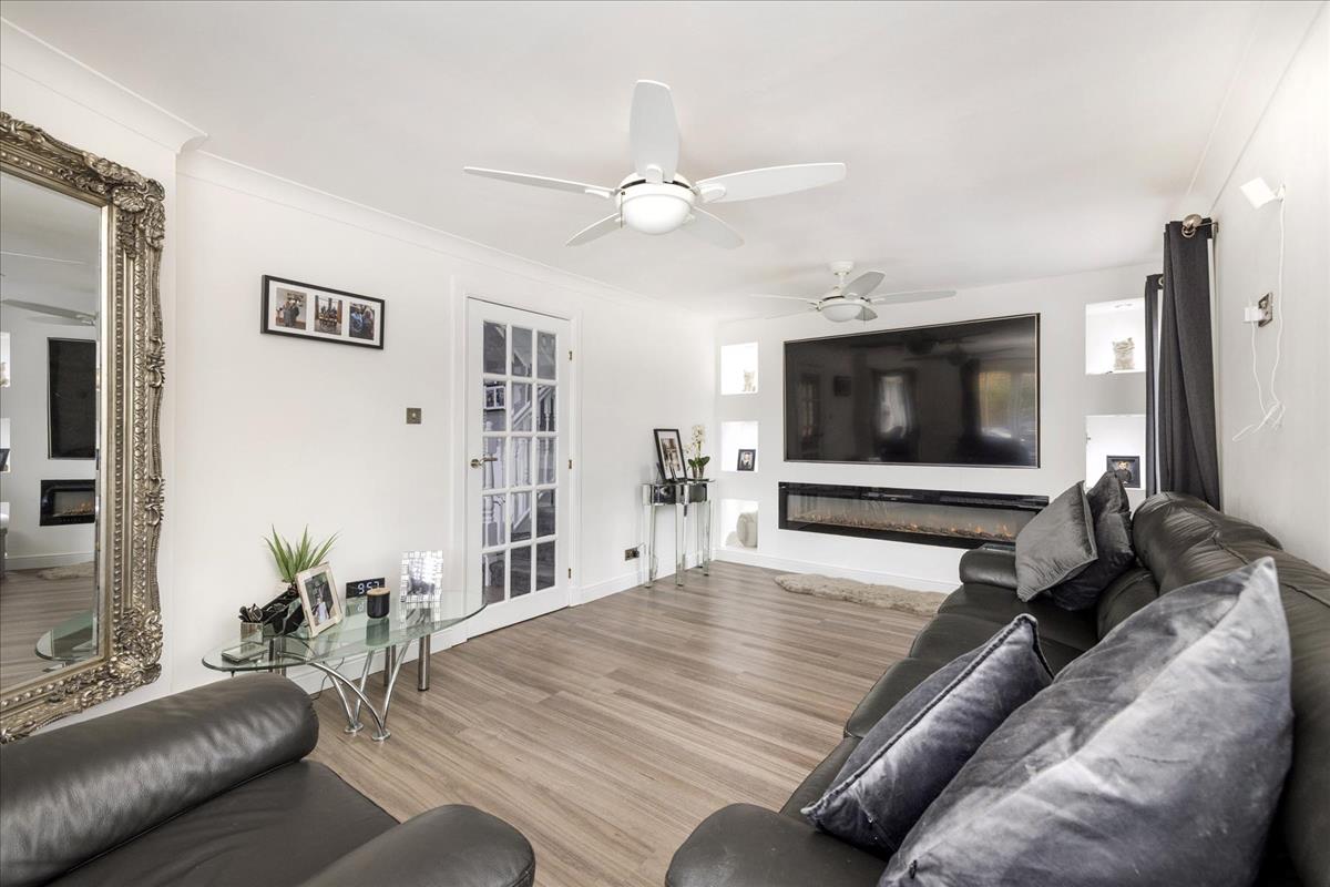 Property Image 9522daf9-fa64-4a5f-b000-3898697440a6
