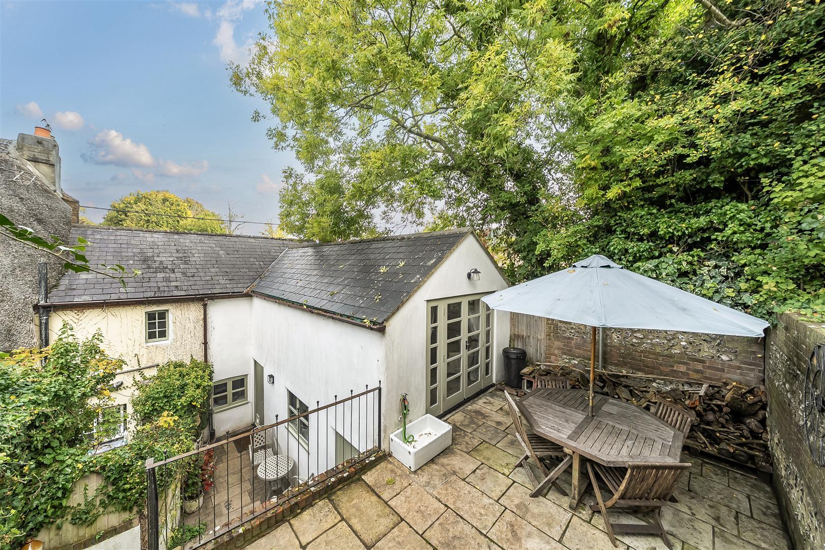 Property Image 9549b1fb-c40d-4d89-b02d-ef6814e63eb6