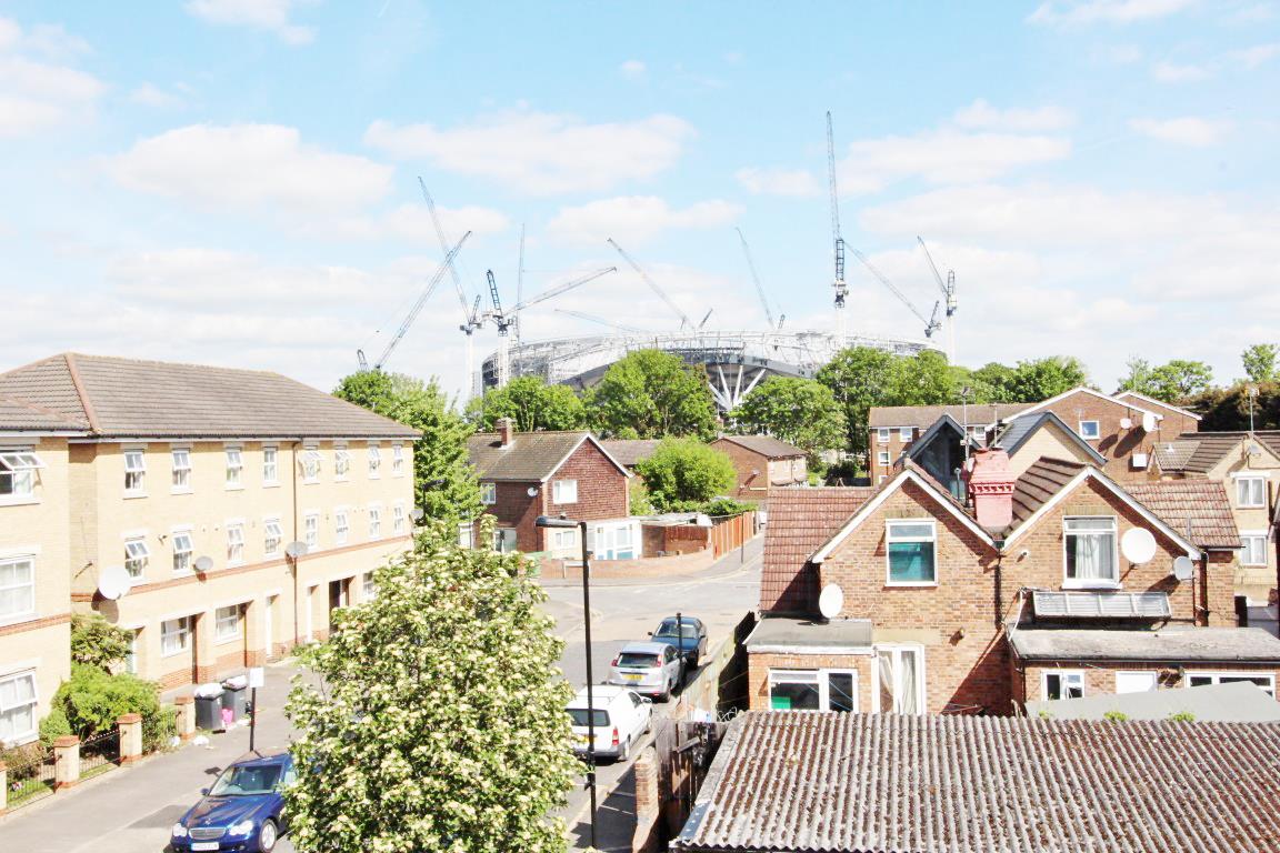 Property Image 954ac48f-253c-44a0-b433-35f8980e8e66