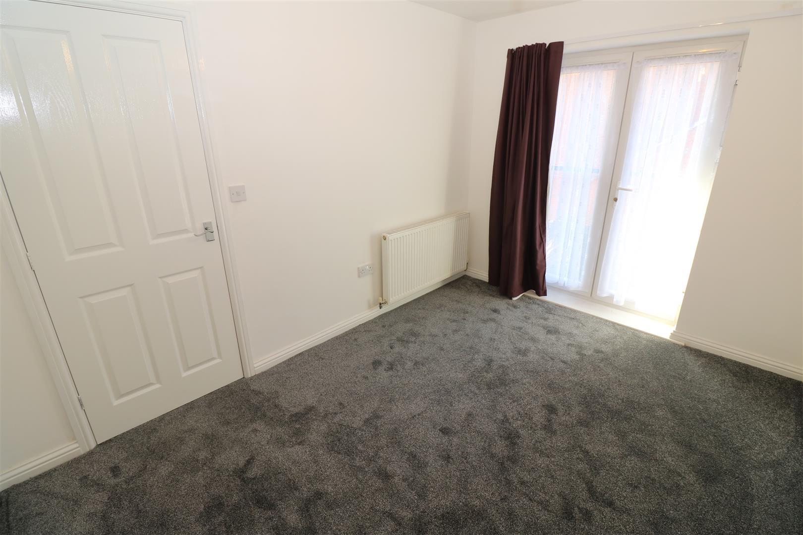 Property Image 95635459-96ef-41fb-bb97-ecdf9f2b359f
