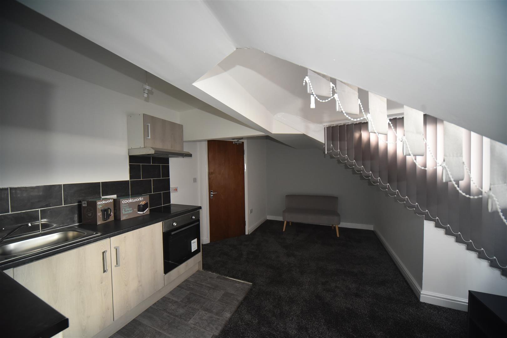 Property Image 9563e7d2-4460-4a41-ab66-bc382de6c345