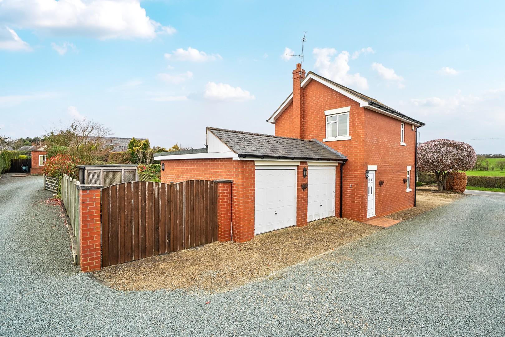 Property Image 956b9c5c-9775-4498-be57-5537dc0dd5ae