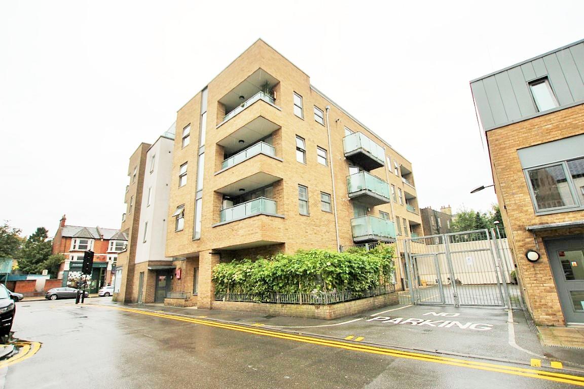 Property Image 9570a57d-bf60-4921-b3f0-301c9af59b97