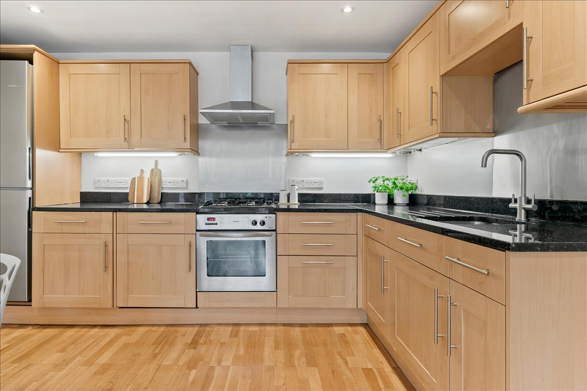 Property Image 957ff014-5b39-466b-adc7-beff91a63f57