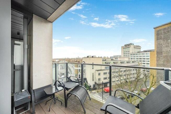 Property Image 9582f184-5ca9-462a-8327-bba2100bf795