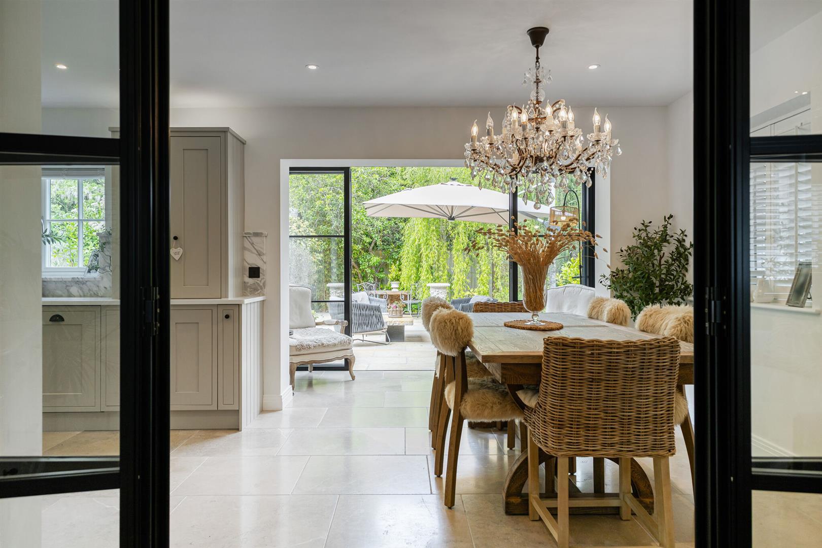 Property Image 95995efe-751b-42e5-ae30-2ea173a3fc26