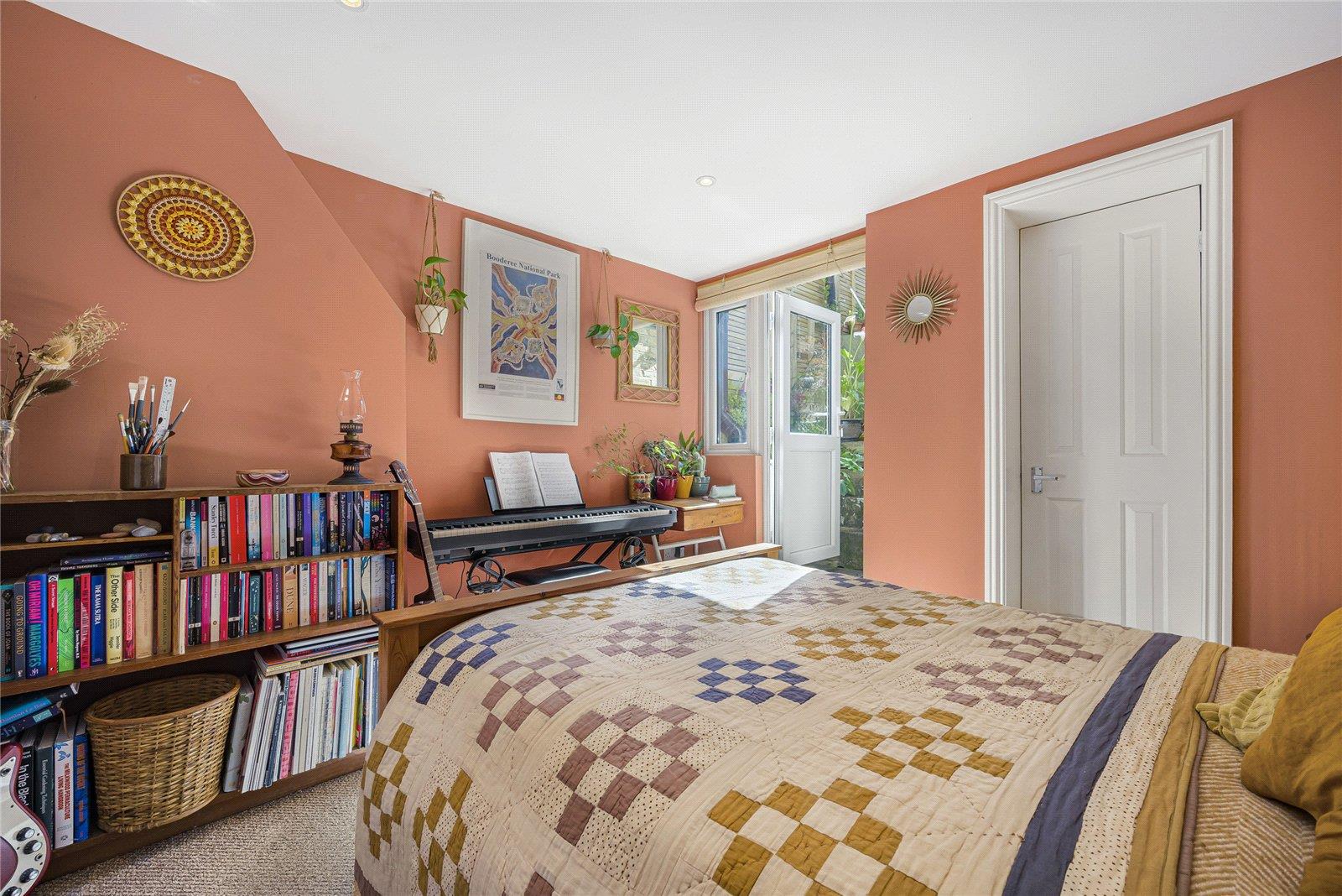 Property Image 95a7ed3f-2764-48c5-b67d-3bcc6a69a33a
