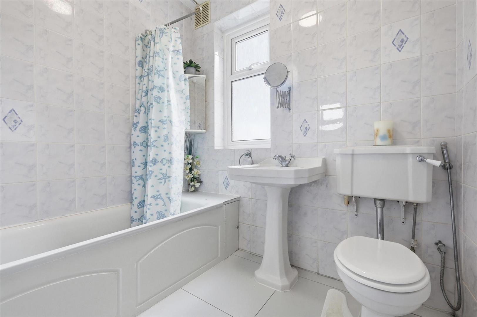 Property Image 95a85911-1cf7-45d5-99fc-791e63b2774f