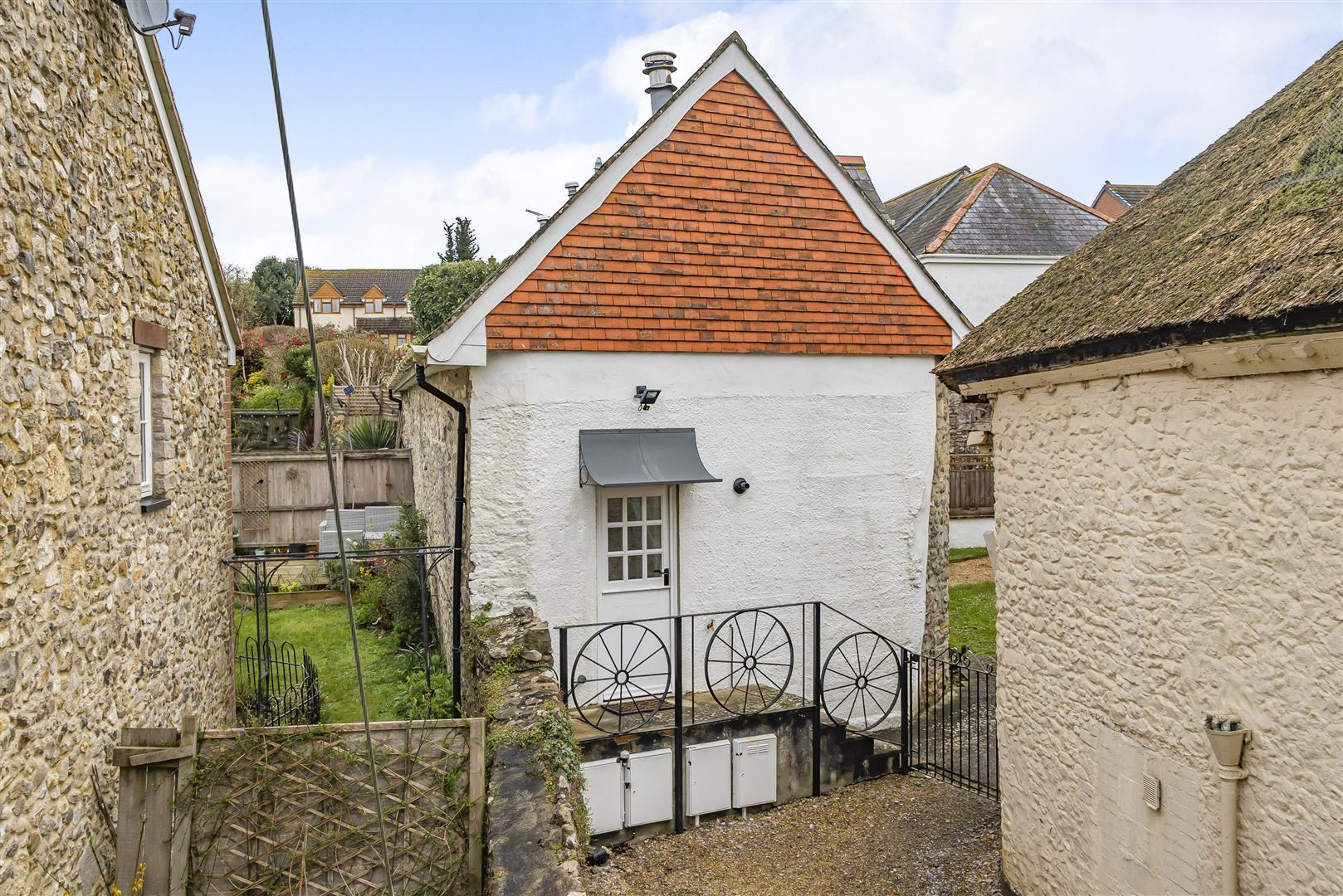 Property Image 95ac0b80-cac8-4709-a04c-6e94a348e411