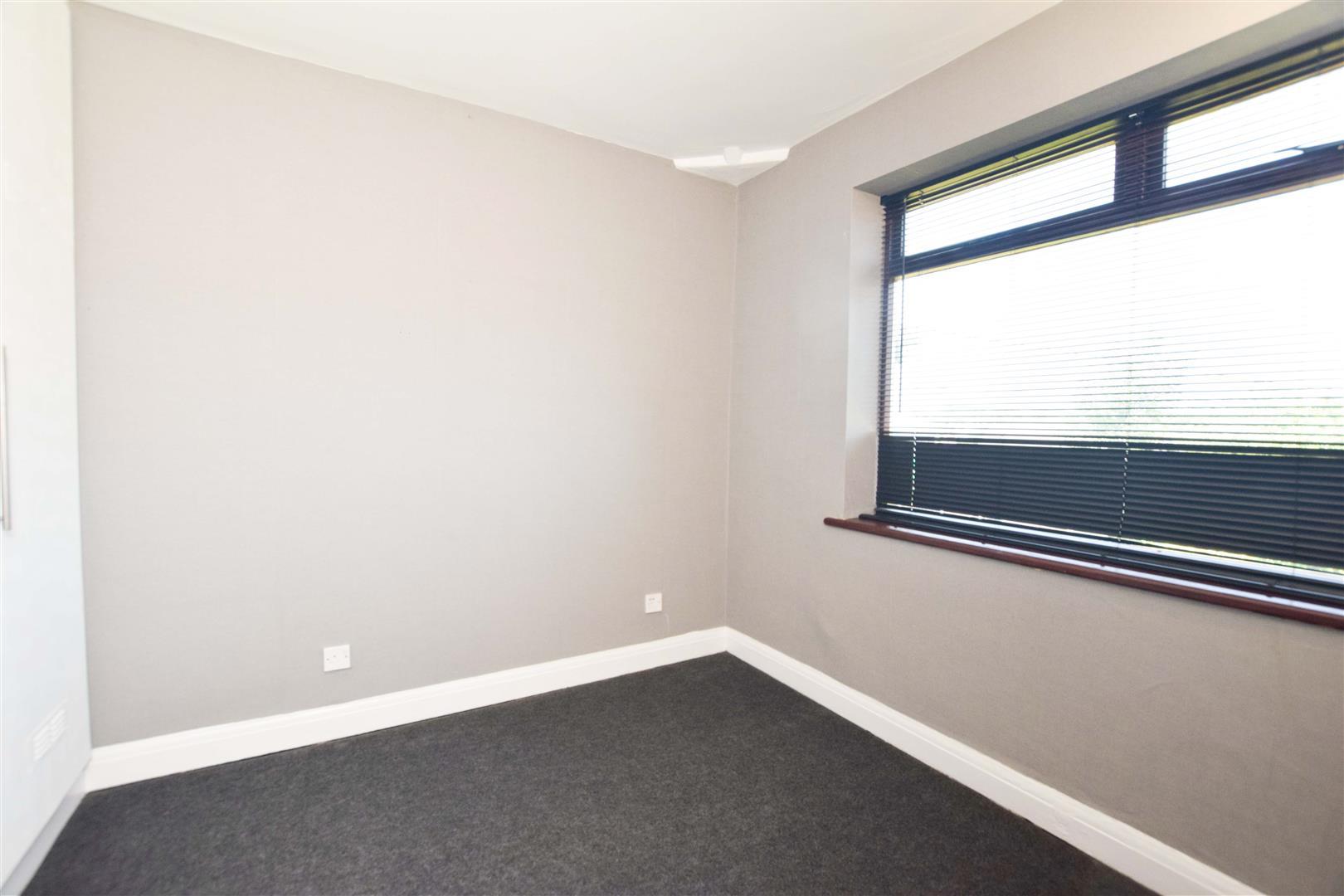 Property Image 95aed524-f925-4ae1-ba37-d3b8f582cf2a