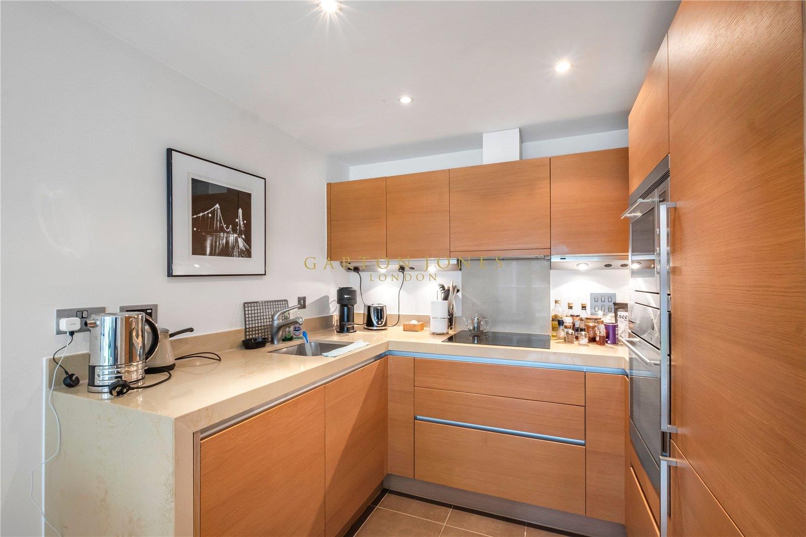 Property Image 95b84fd3-f5db-49cb-b642-06cc70ceb059