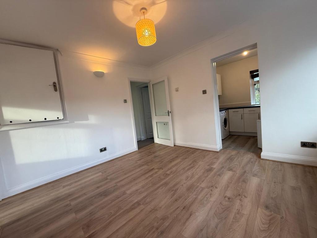 Property Image95cfe35f-bcea-4918-bdf4-87a013d4d036