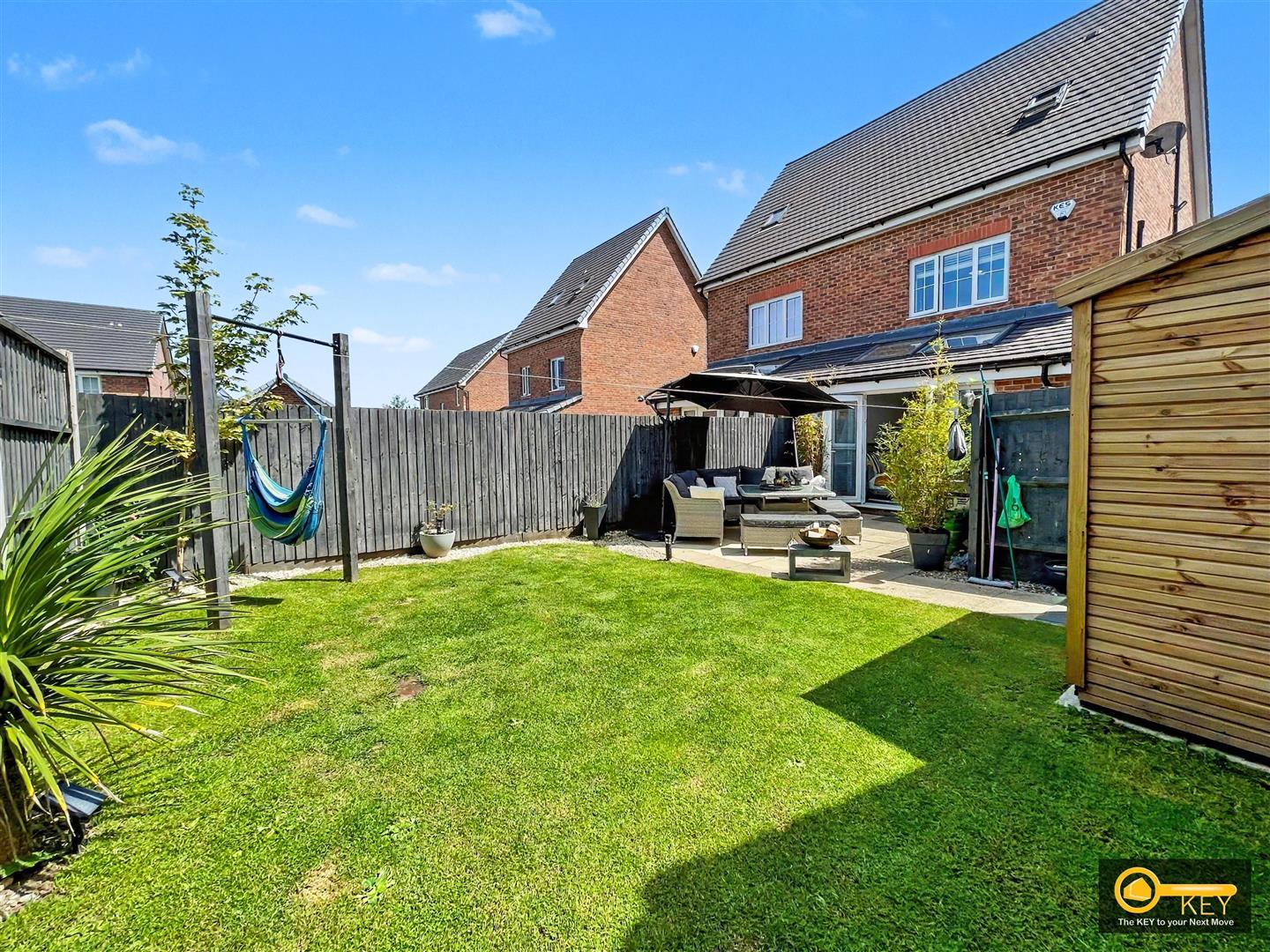 Property Image 95d0beba-e73d-4d8a-8b2a-939fda077b35