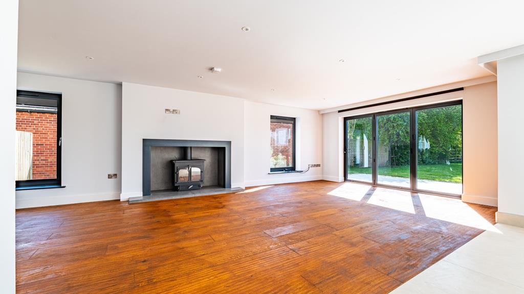 Property Image 95d369a5-6b91-451a-8cd8-bb7ba1c41a4e