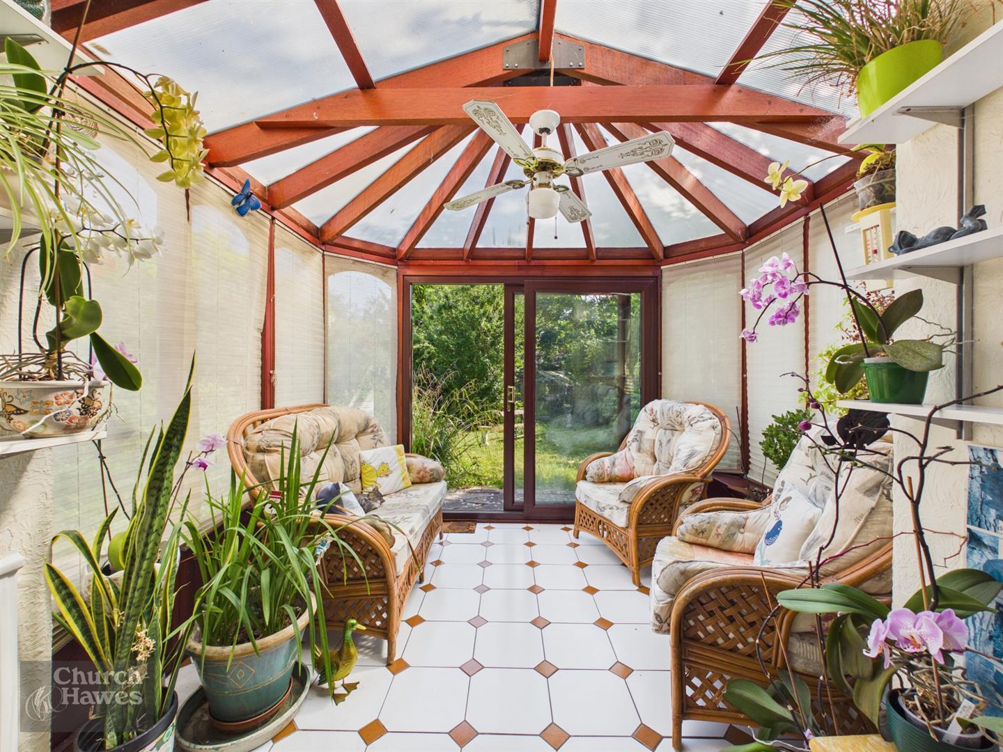 Property Image 95d43b5a-29da-447f-aaa5-3e92146807ce