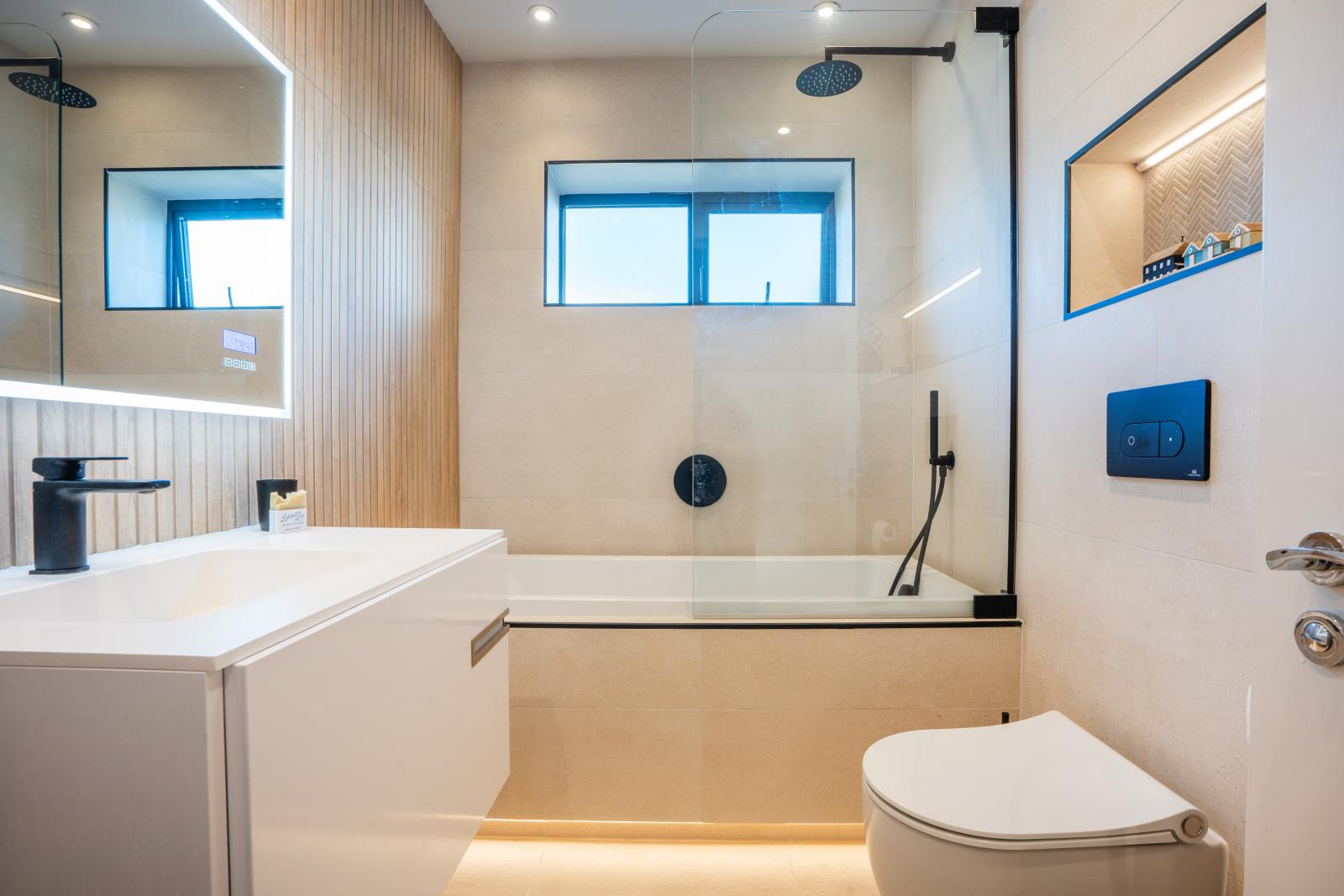 Property Image 95e13206-5241-4dc3-b65a-fc8cf5ccb65a