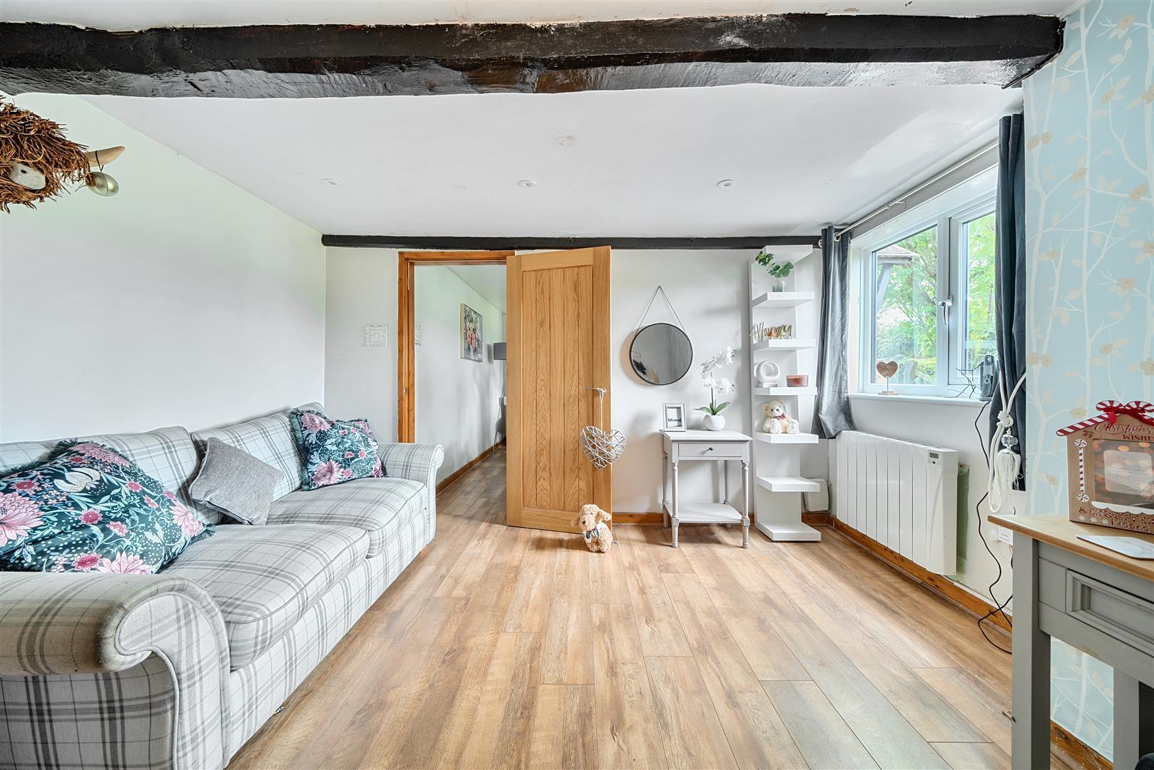 Property Image 95e2cc83-92d7-4756-8dcd-af0840477293