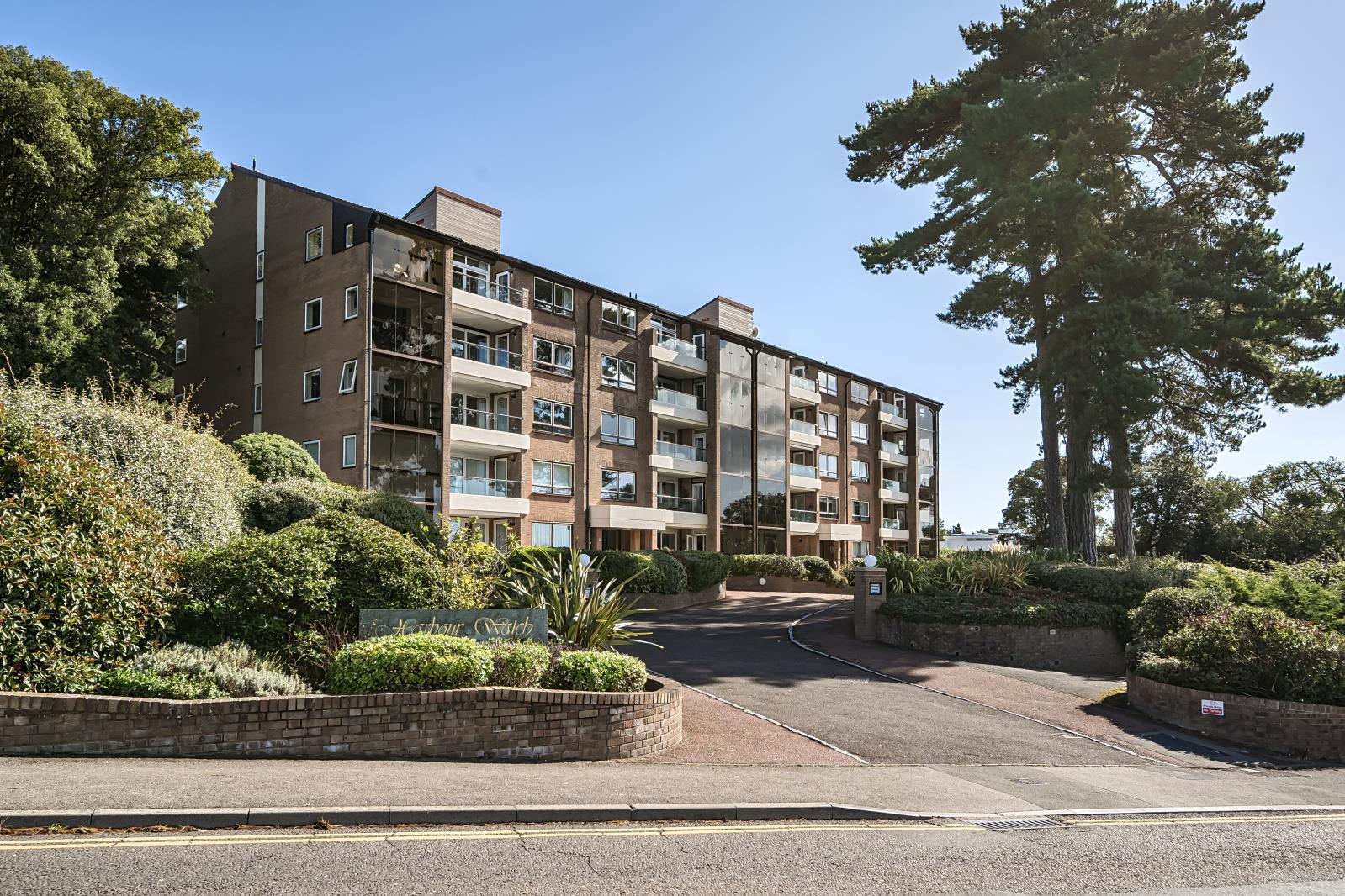 Property Image 95e438ea-eff2-41ac-a6eb-c931faffca11