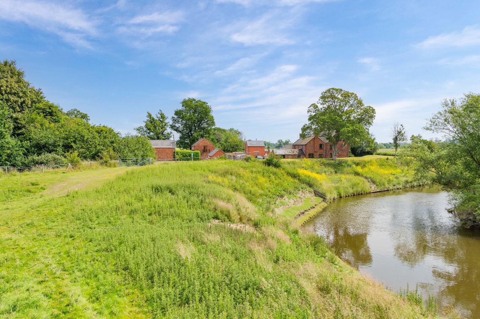 Property Image 95ed6023-bb02-4c3e-8ad4-ef9c0c83ad02
