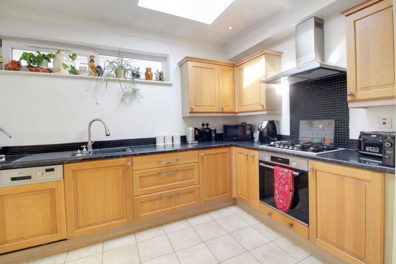 Property Image 95f0dd8b-8051-474a-a9b8-23d91519c1ff