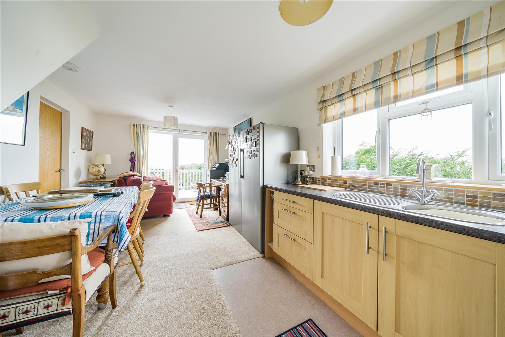Property Image 95f349d4-3600-4f11-a0cb-0f734639d1d1
