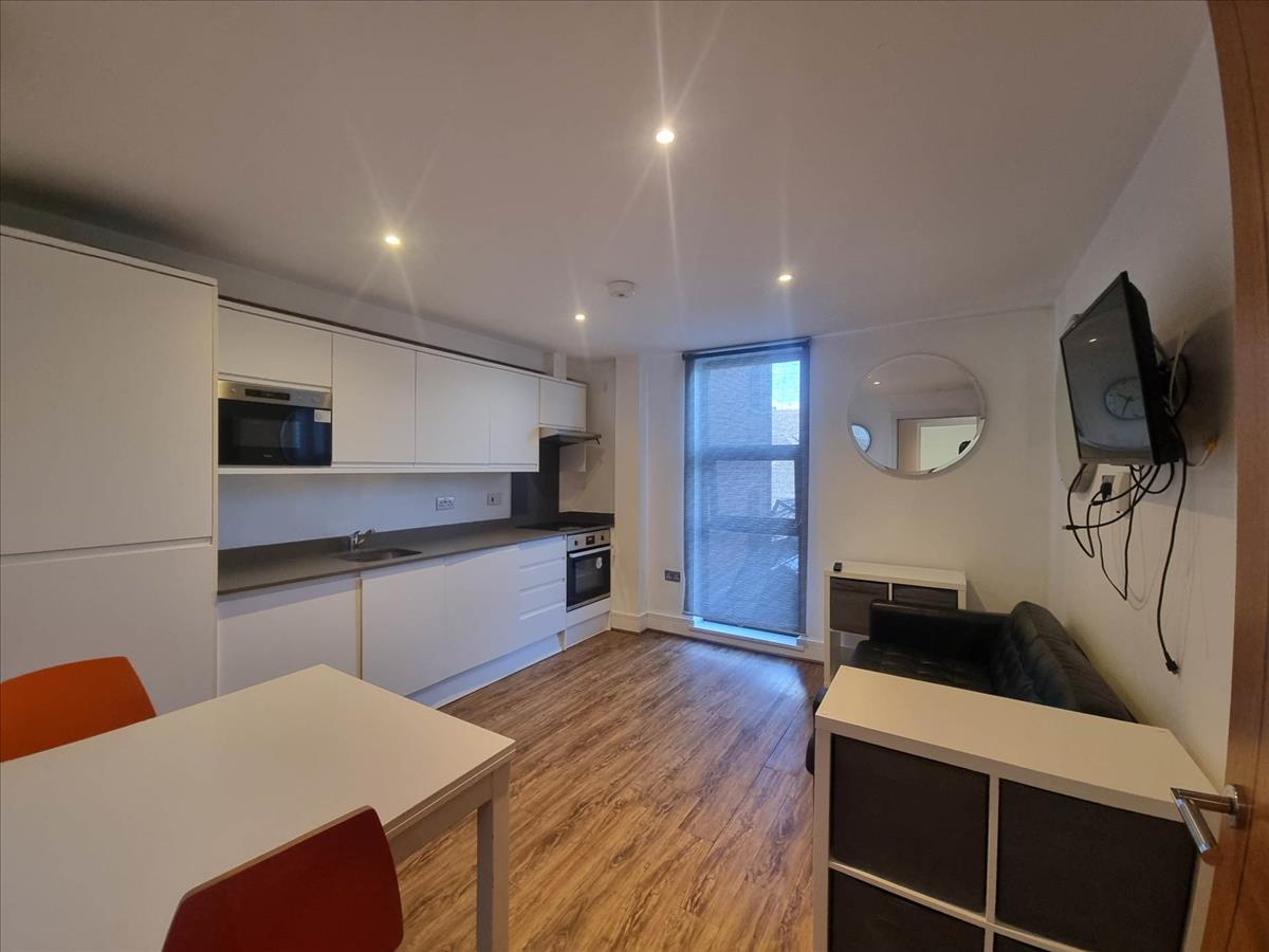 Property Image 95f8d8d3-8d3d-457e-bca3-a655ccc698c5