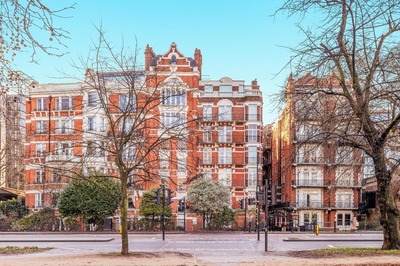 Property Image 95ff4632-9d47-4def-9d21-b9d18f69fe1f