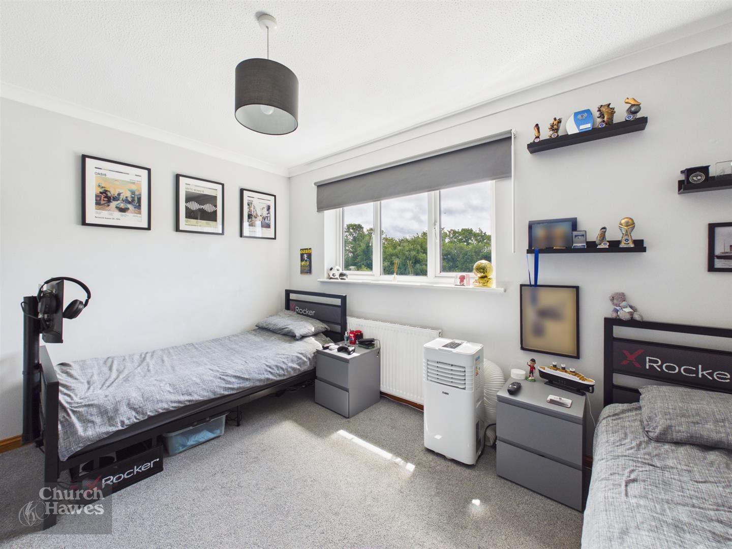 Property Image 96005f2b-f32f-4684-bf40-46bc61eacfd4