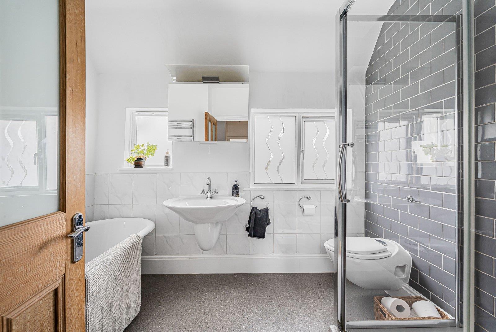 Property Image 9603a2fd-efad-445e-92b5-c40f3972aafe