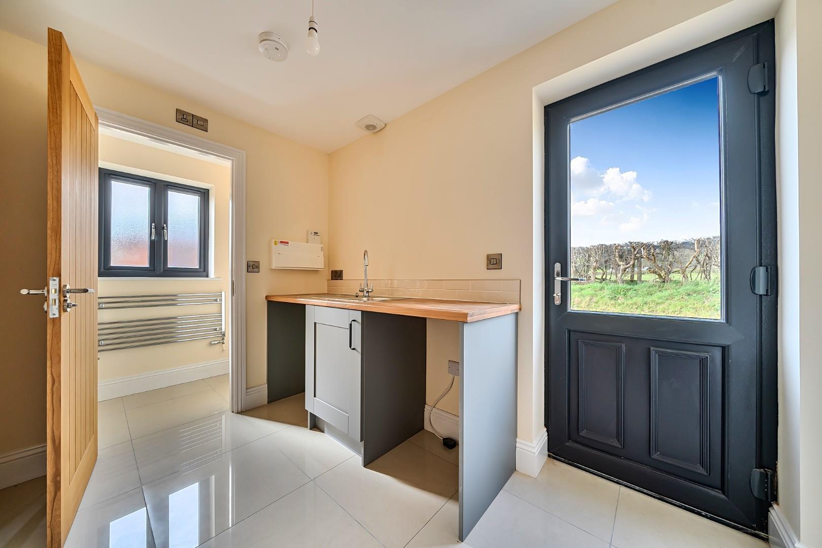 Property Image 9604a637-89bc-4dc7-951a-9e8abf53575c
