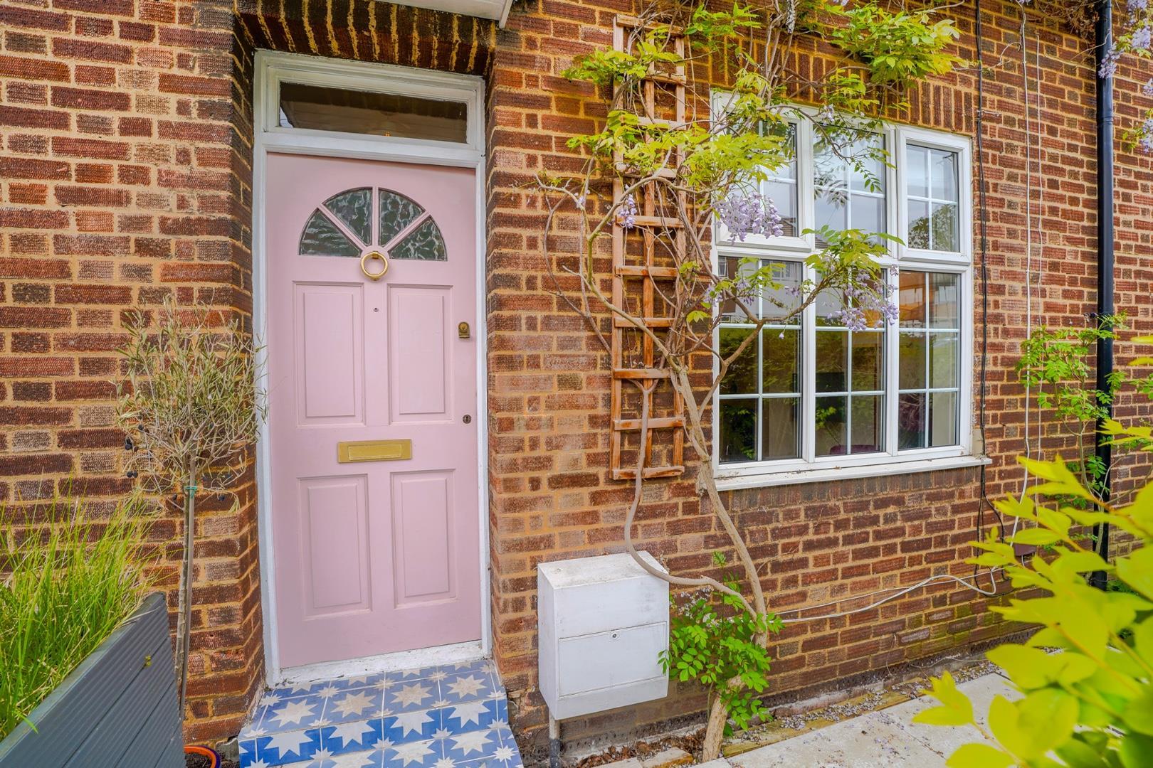Property Image 96155b1f-e427-4665-be83-46f5a2f040c3