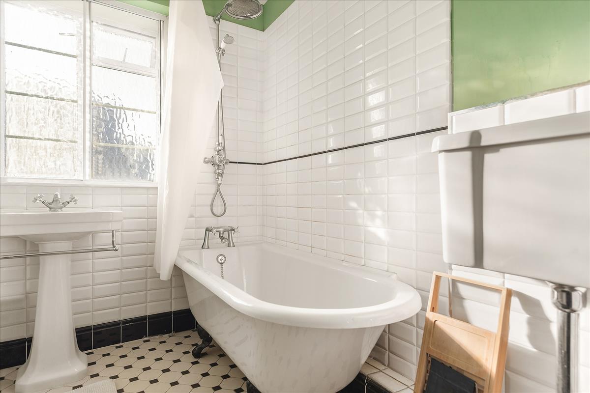 Property Image 9615d0c2-6c4e-407b-8dc8-52c45dafda53