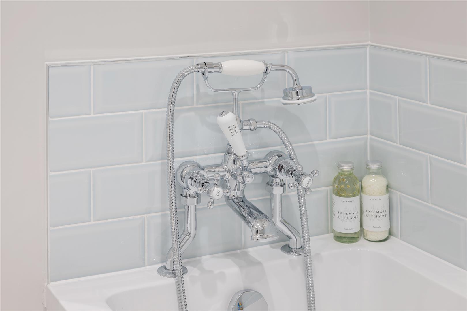 Property Image 961a6021-4260-4af2-96fc-d7add54a9b60