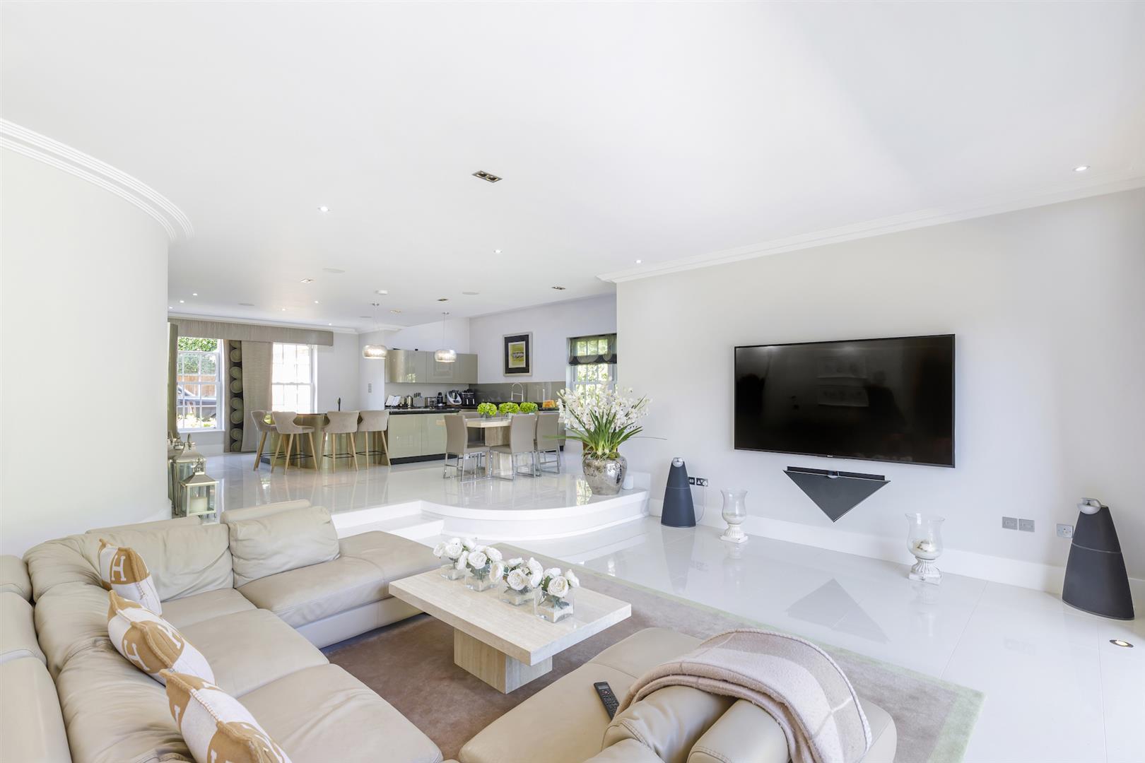 Property Image 962182fa-c103-4735-a370-e6652b55ee7a