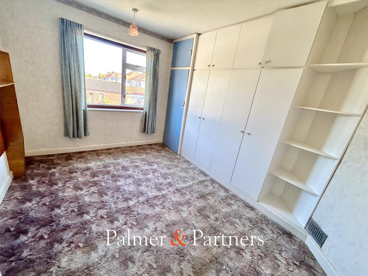 Property Image 962f30df-ddaa-4171-bc3f-b444e4e97367