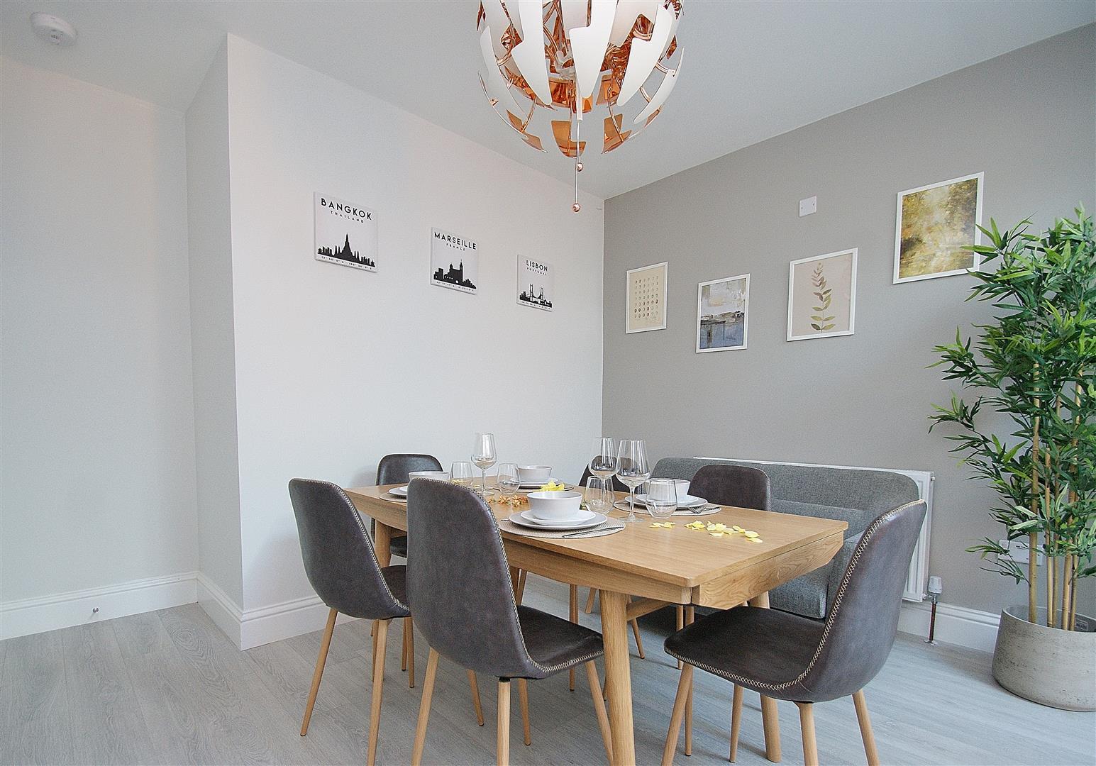 Property Image 962ffa1c-fe77-4536-96b4-e4c5af521136