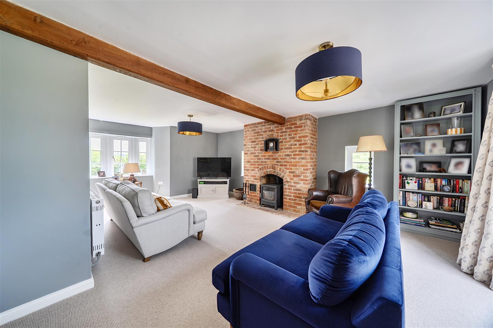 Property Image 963102a3-3c0f-44eb-a417-f8acbb8b3f9a