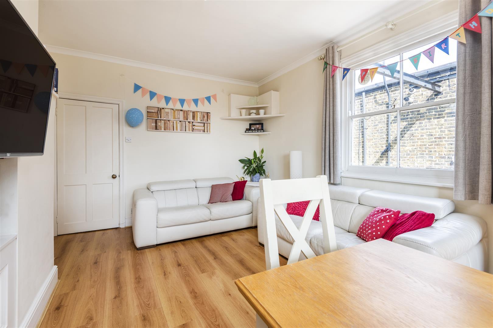 Property Image 963beb3d-b004-4675-8a7a-c7d3f7ce9e4a
