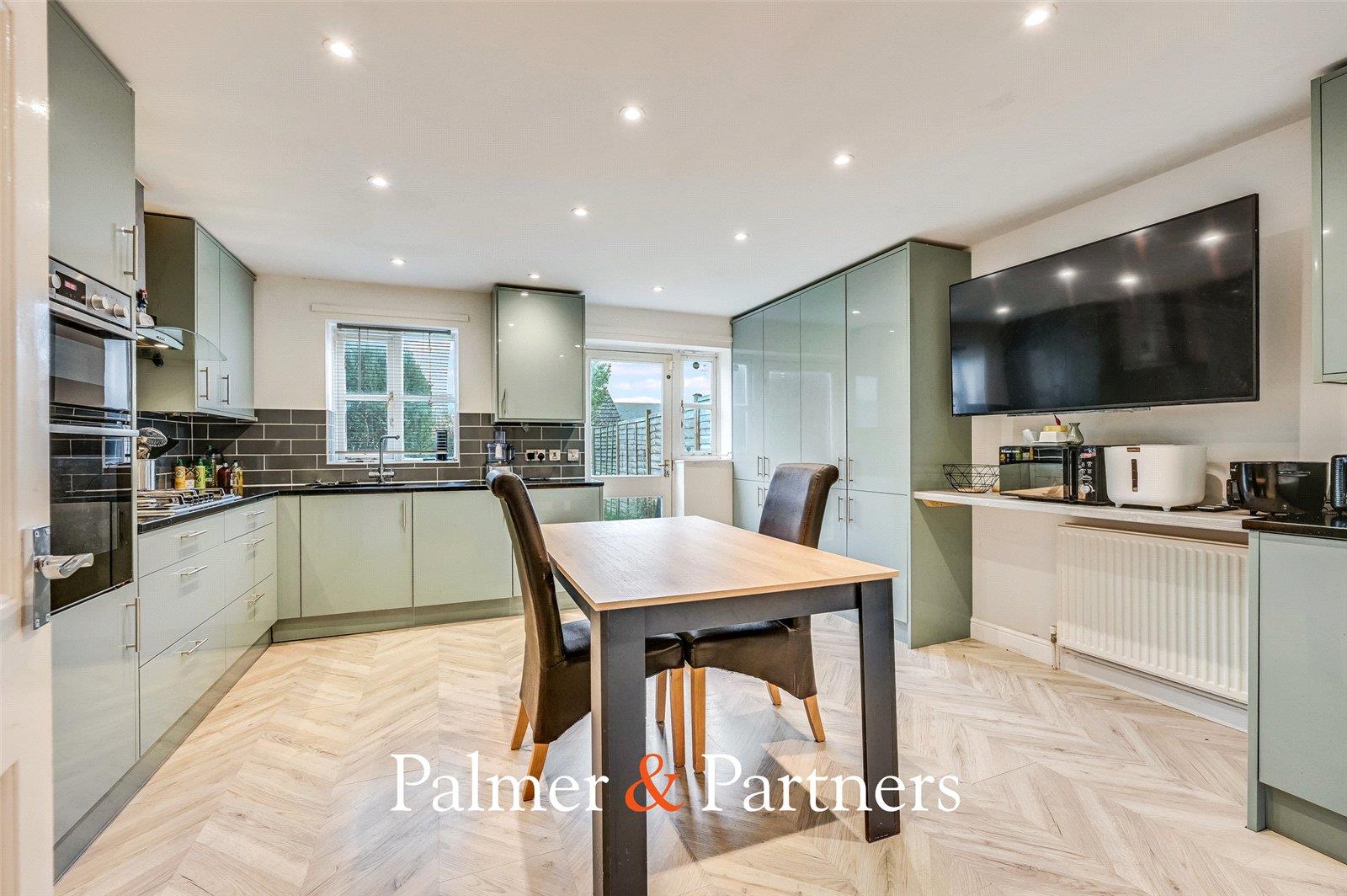 Property Image 963e3141-c776-475b-beb7-bfa05fd7a067