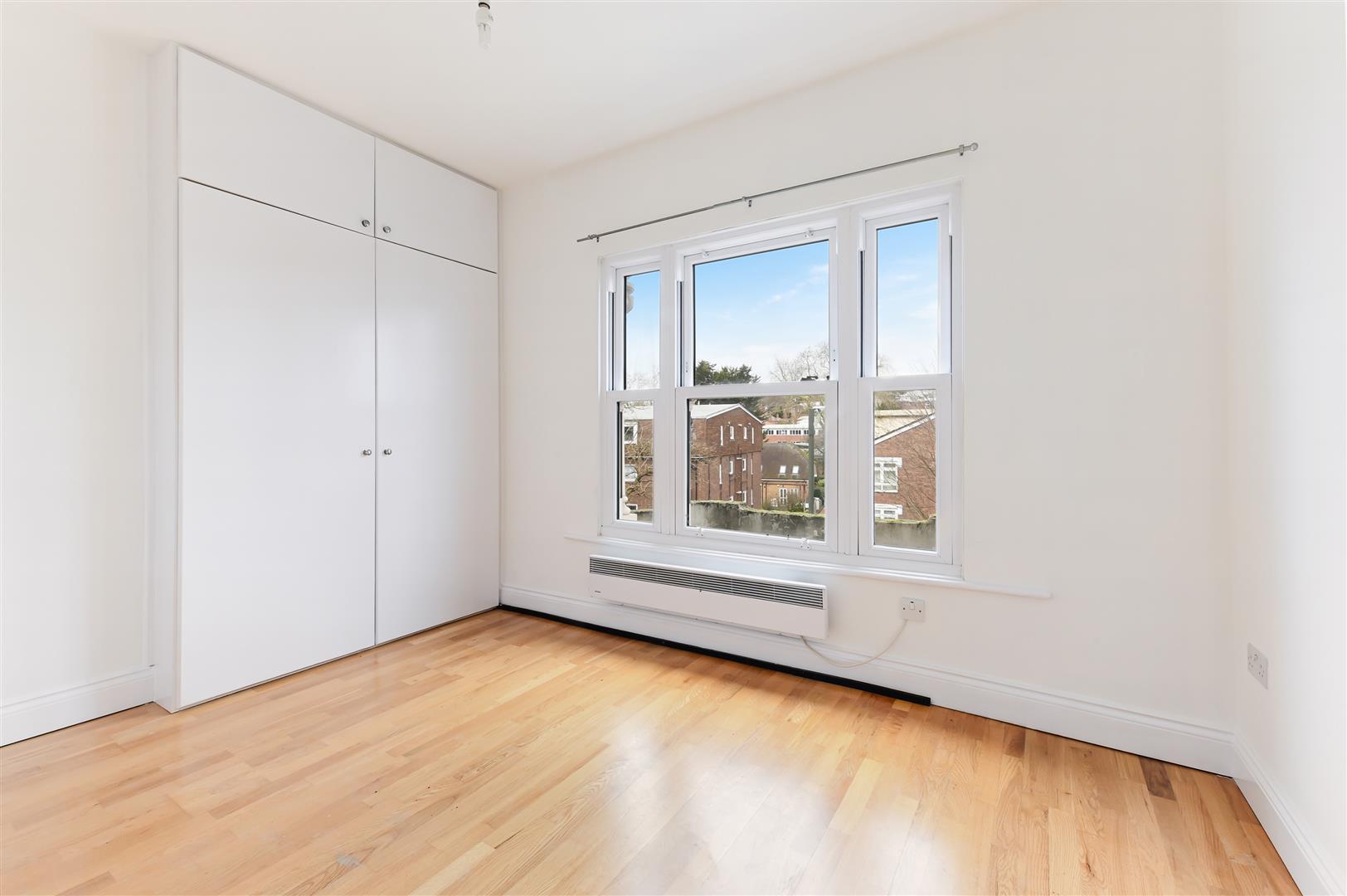 Property Image 9640945a-0e08-48af-98a1-483c5a05c611
