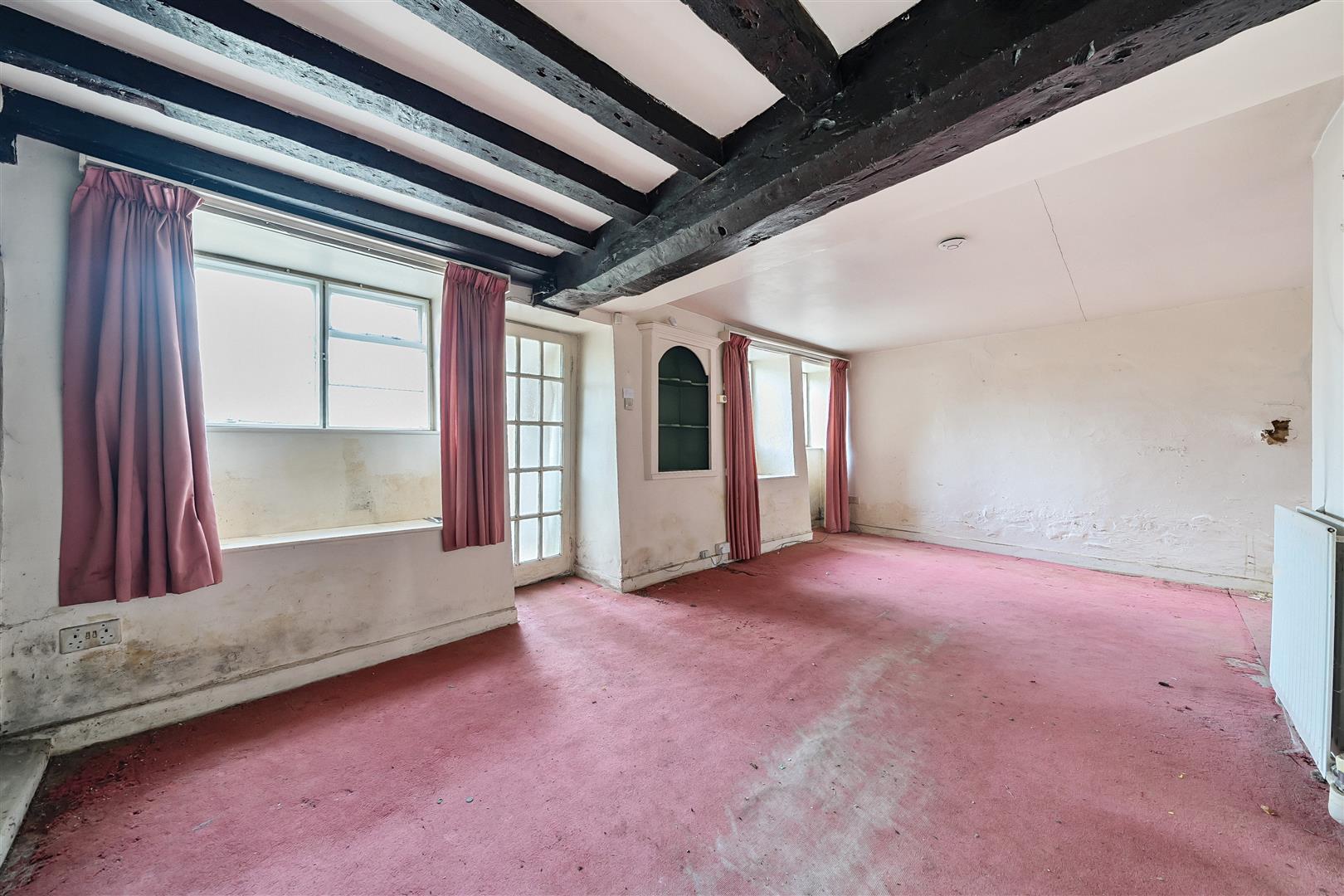 Property Image 96410f6f-5617-49fe-881e-290a79a55b15