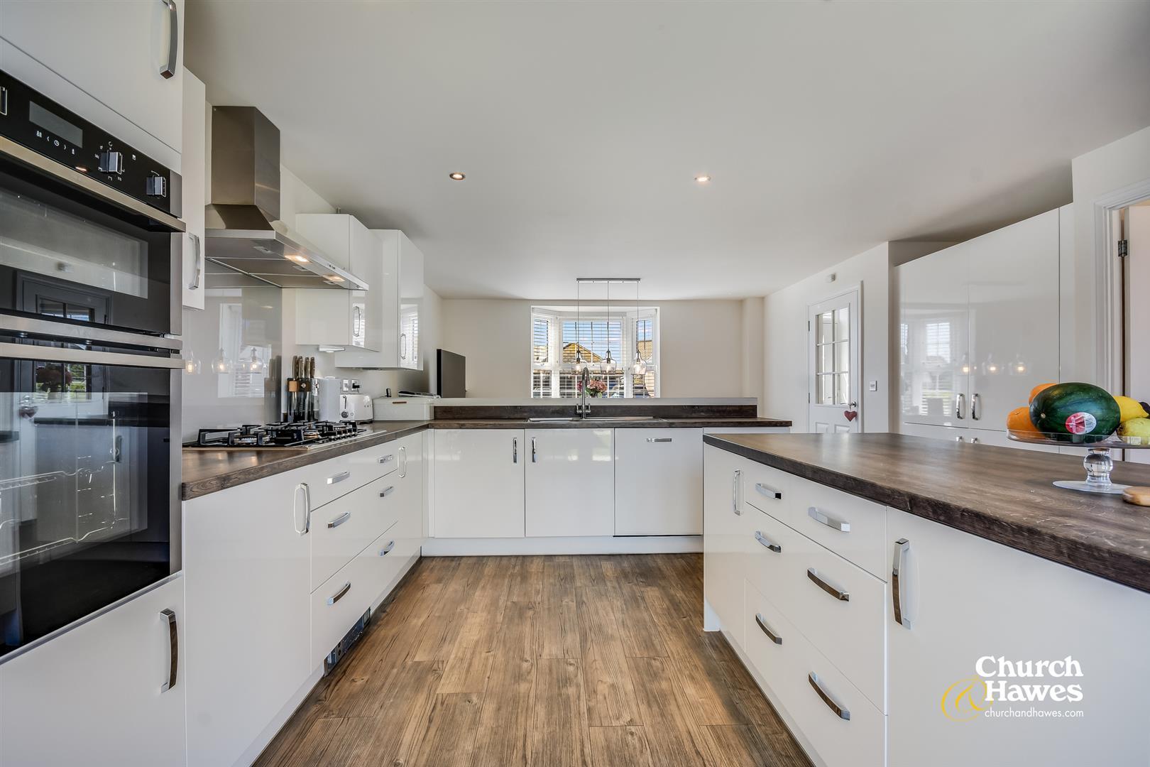 Property Image 96470611-b9e9-4244-9a34-b5845f4e19d9