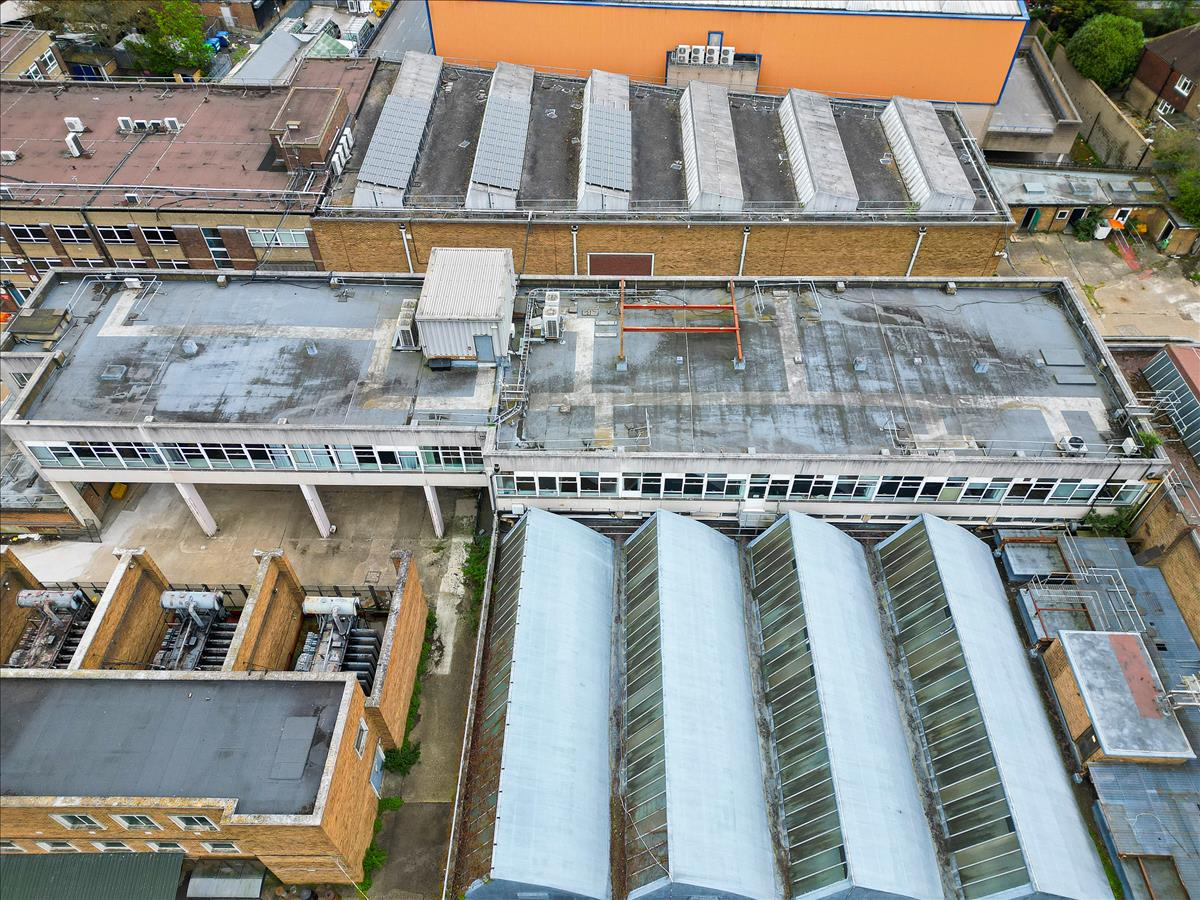 Property Image 964f5ec3-28ba-4deb-9749-3bff056d4e7d