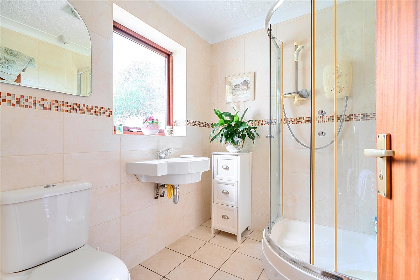 Property Image 964f896b-47d7-480c-8a6a-ecd39bc7d2f5